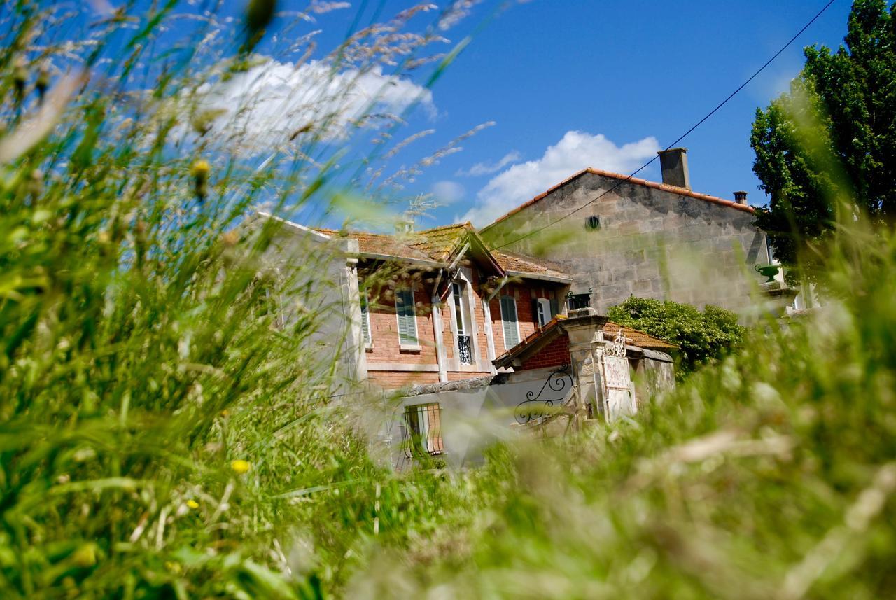 Le Mas Marguerite Arles Exterior photo